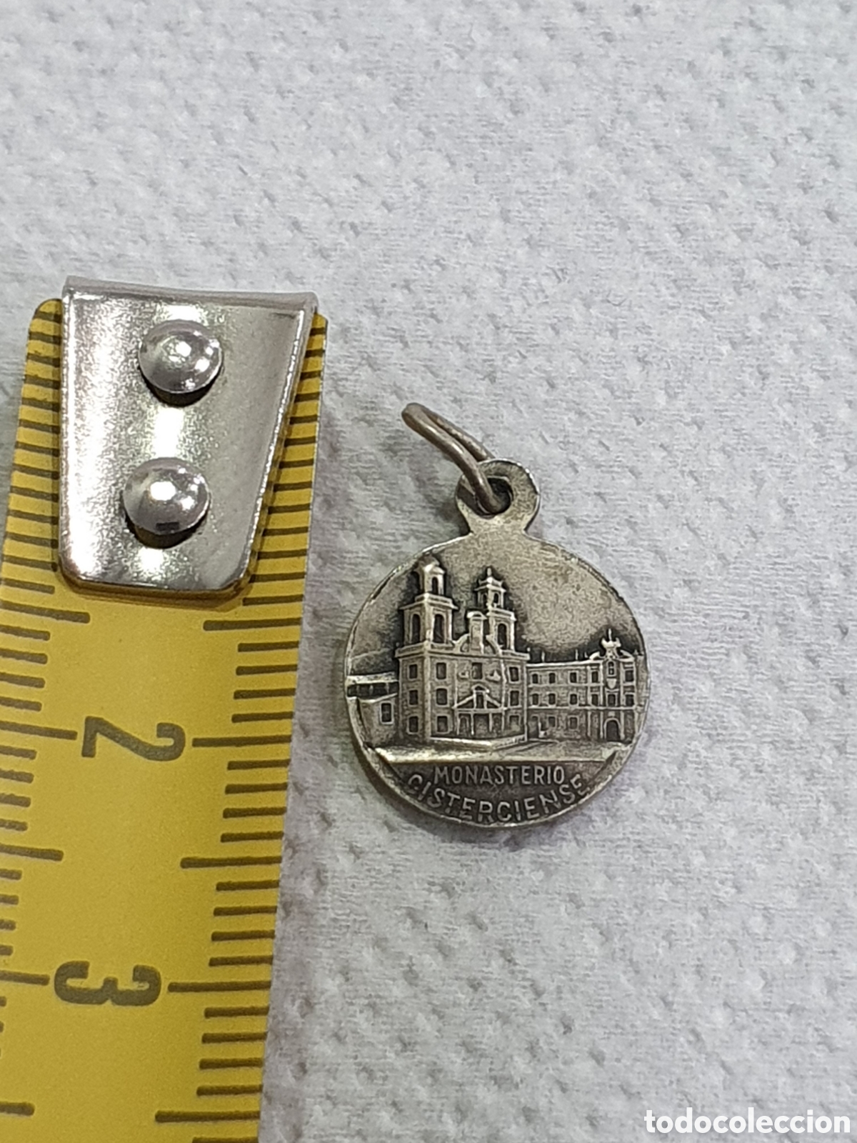 Antig&uuml;edades: Medalla Sta Maria la Real. (L8) - Foto 3