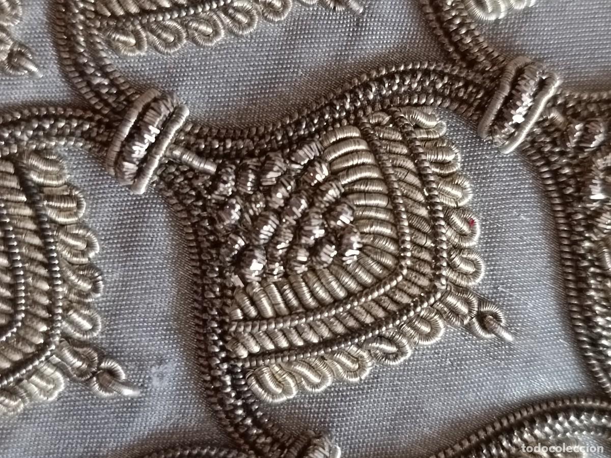 Antig&uuml;edades: BOLSO-CARTERA DE CEREMONIA EN SEDA - Foto 7