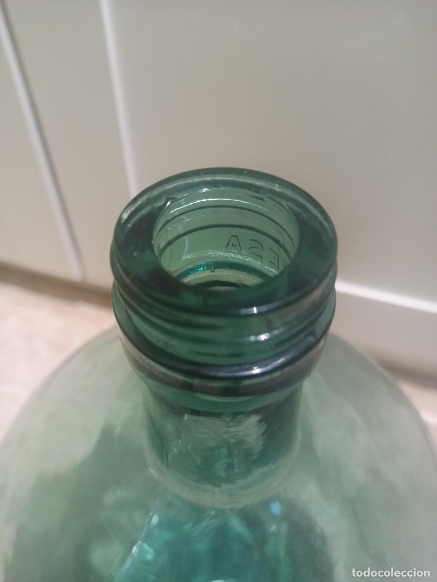 Antig&uuml;edades: Botella VIRESA grande antigua - Foto 2