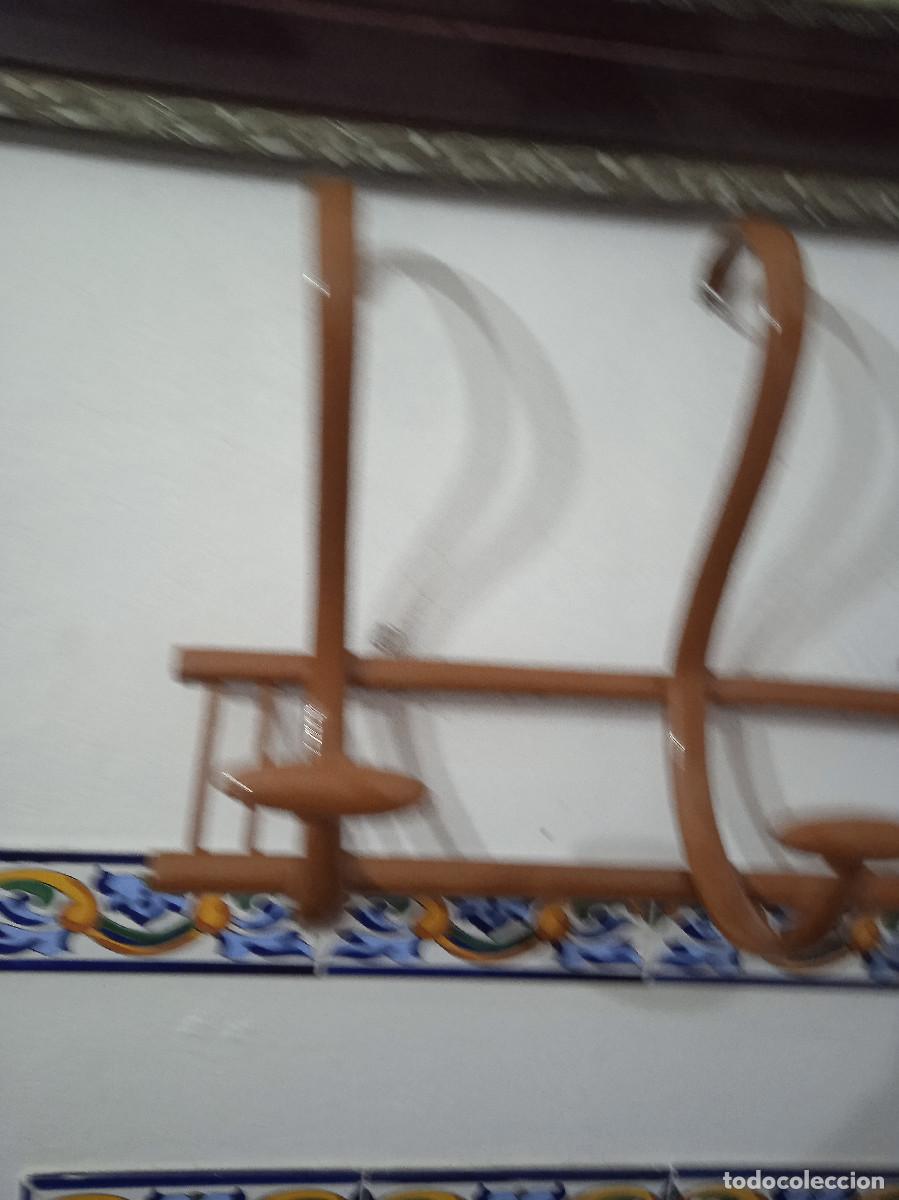 Antig&uuml;edades: ANTIGUO PERCHERO MADERA 3 BRAZOS CURVOS REF.254 BRE - Foto 2