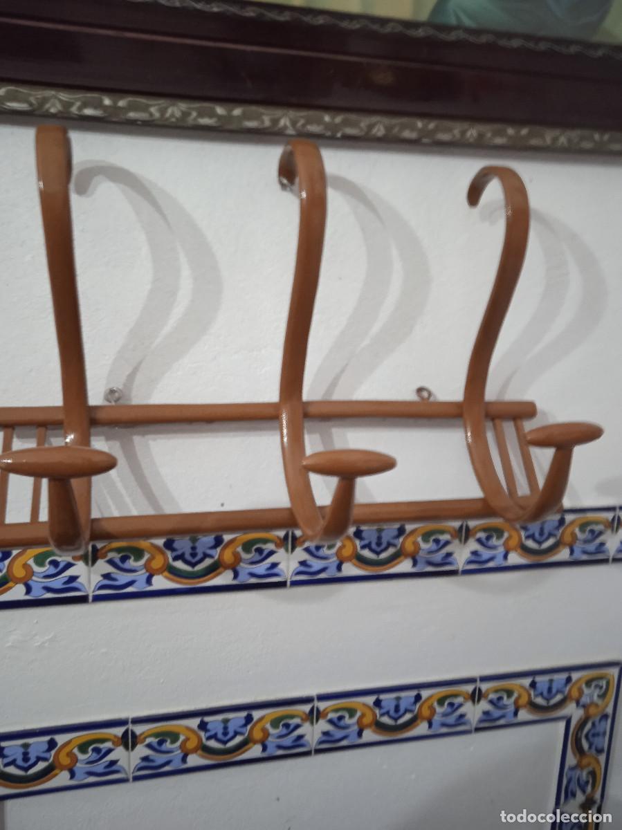 Antig&uuml;edades: ANTIGUO PERCHERO MADERA 3 BRAZOS CURVOS REF.254 BRE - Foto 4