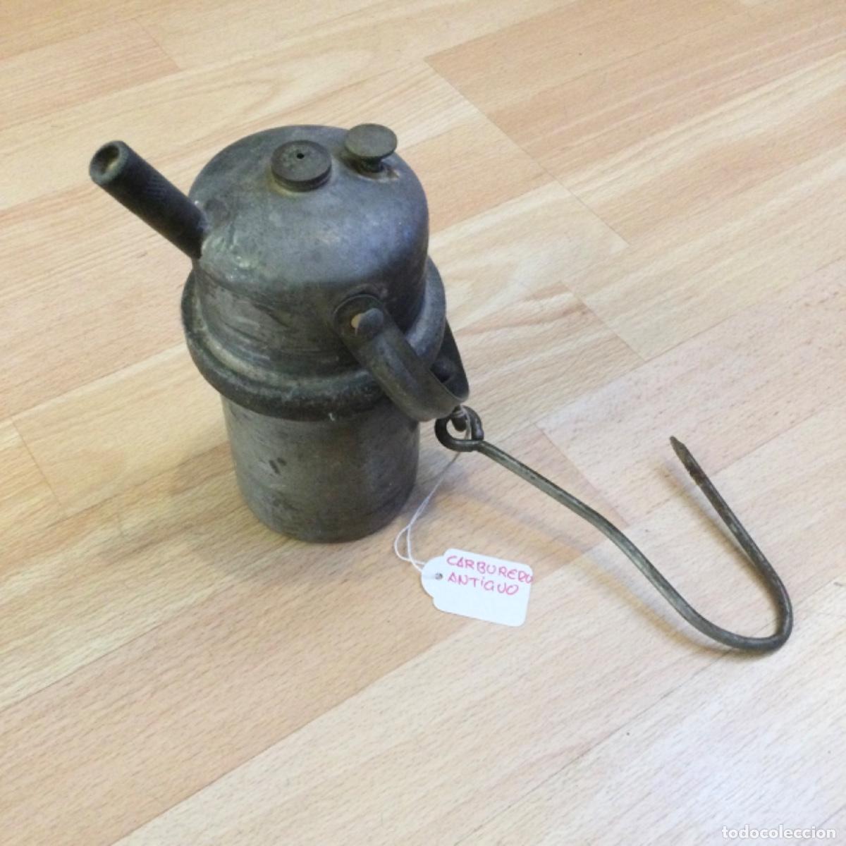 Antig&uuml;edades: Antigua l&aacute;mpara de carburo - Foto 1