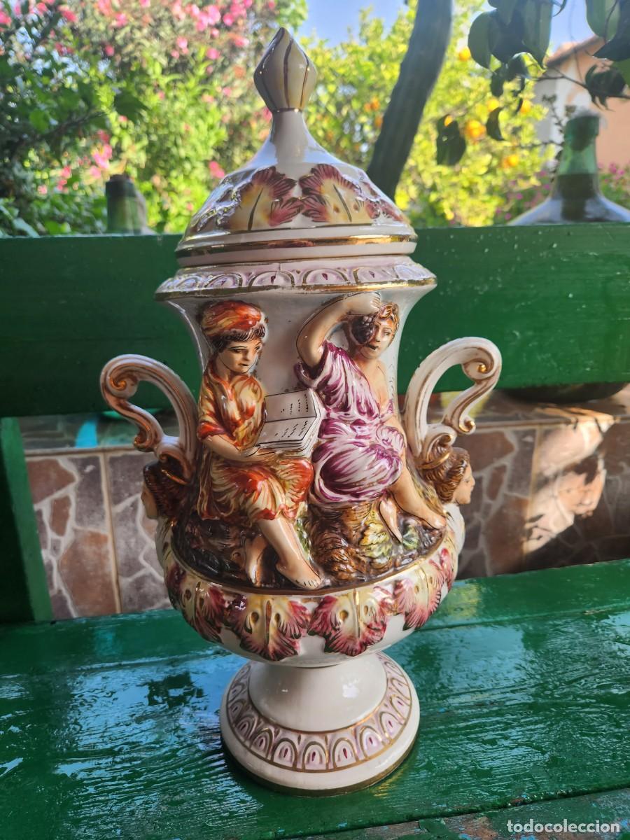 Antig&uuml;edades: Jarron de capodimonti - Foto 1
