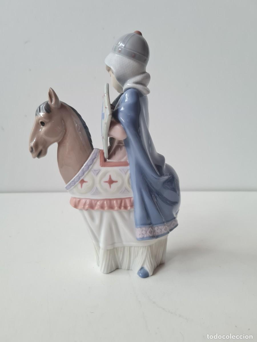 Antig&uuml;edades: LLADRO Ni&ntilde;a Medieval a caballo(22 cms) - Foto 4