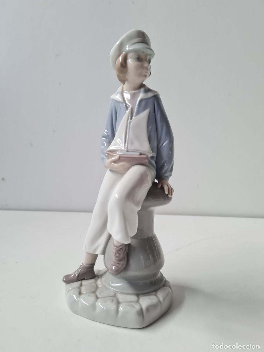 Antig&uuml;edades: LLADRO Marinero con yate(23 cms) - Foto 1