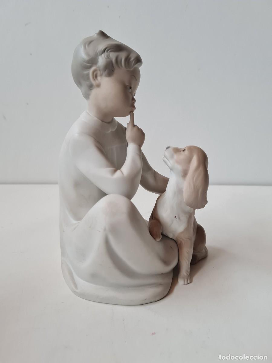 Antig&uuml;edades: LLADRO Ni&ntilde;o con perro (20 cms) - Foto 2