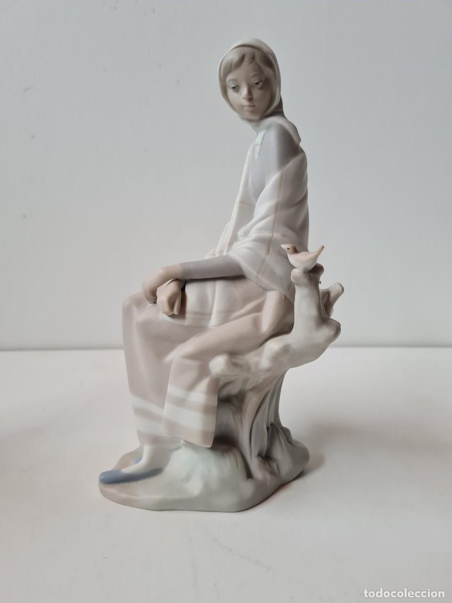 Antig&uuml;edades: LLADRO PASTORA(25 cms) gres mate - Foto 1