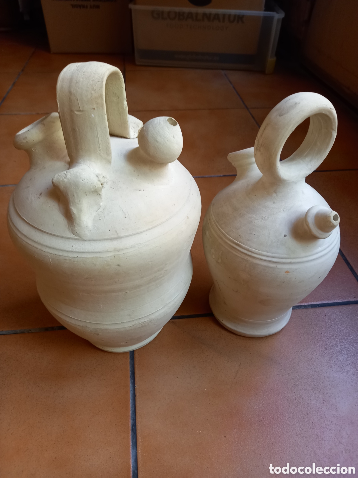 Antig&uuml;edades: DOS BONITOS BOTIJOS BLANCOS - Foto 16