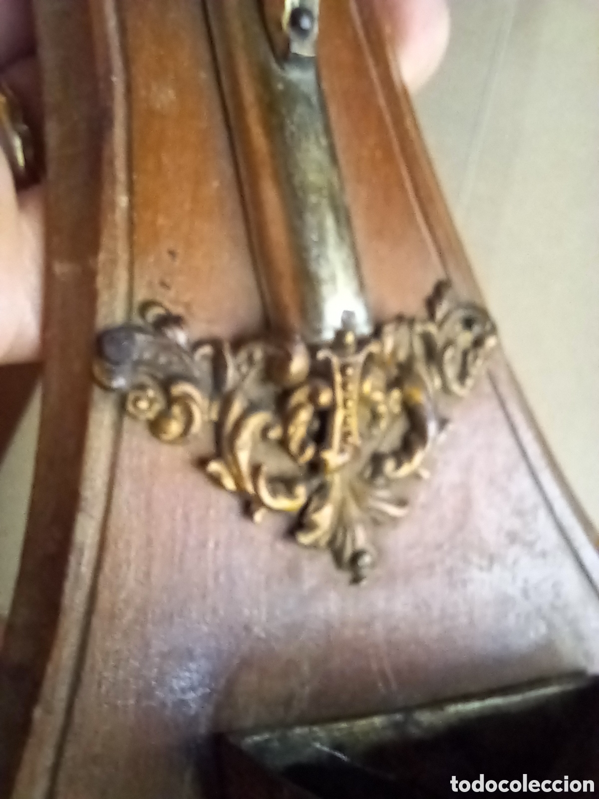 Antig&uuml;edades: ANTIGUO CRUCIFIJO CON BENDITERA - Foto 7