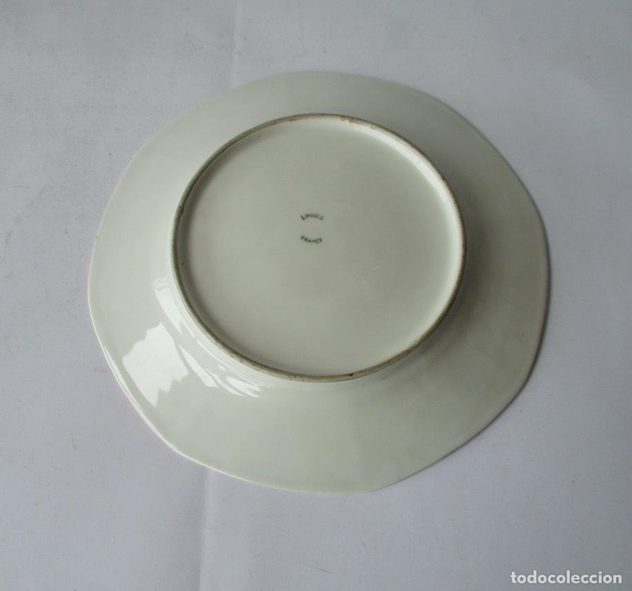 Antig&uuml;edades: PLATO EN PORCELANA LIMOGES - Foto 2