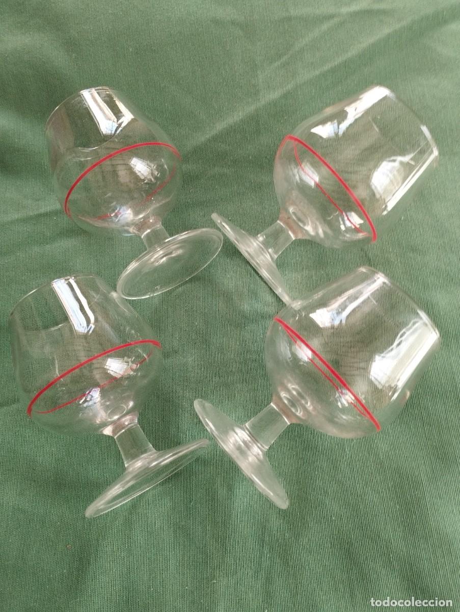 Antig&uuml;edades: Lote de 4 copas de cognac antiguas - Foto 1