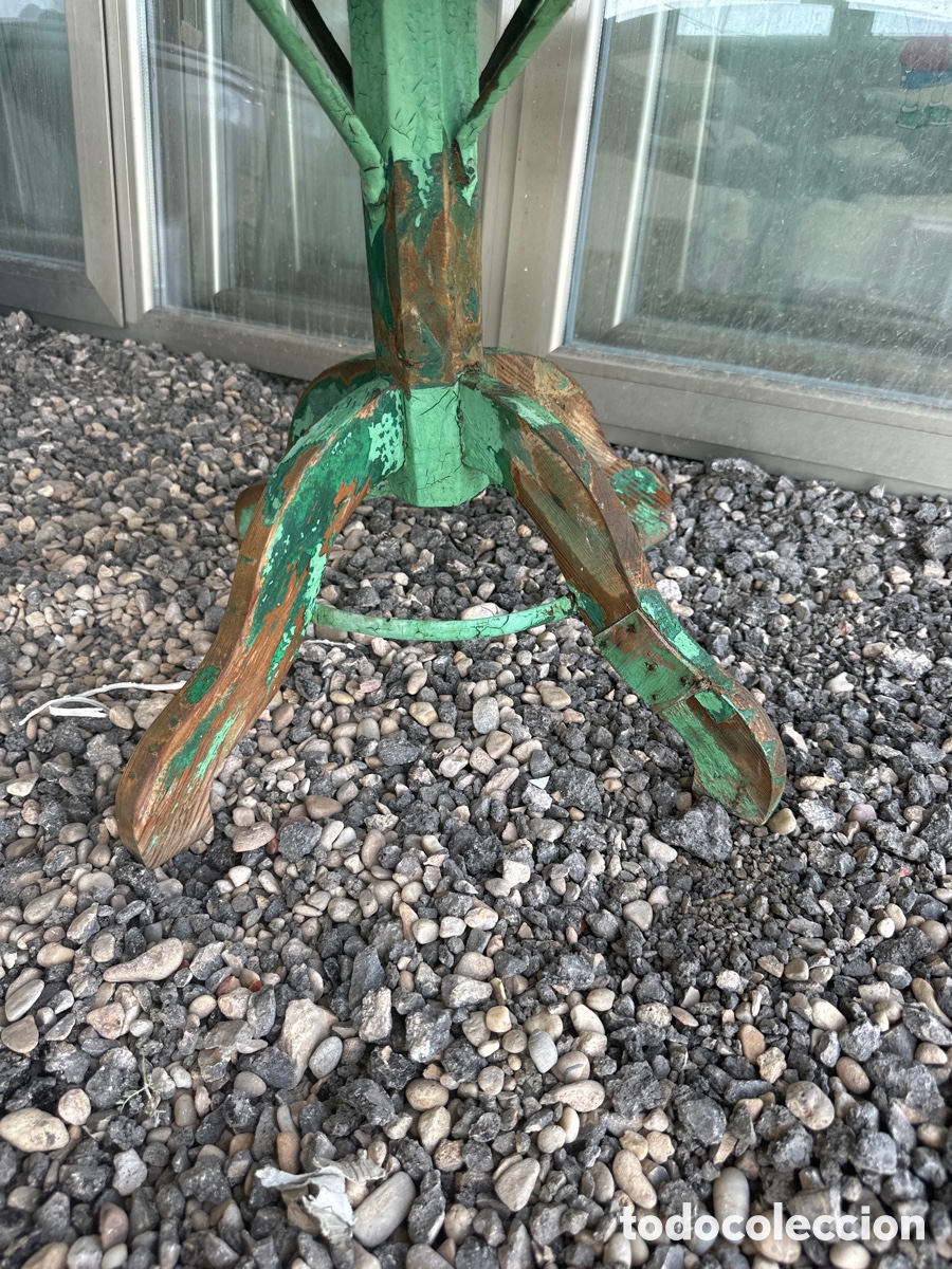 Antig&uuml;edades: Expositor de madera y hierro decapado de comercio - Foto 7