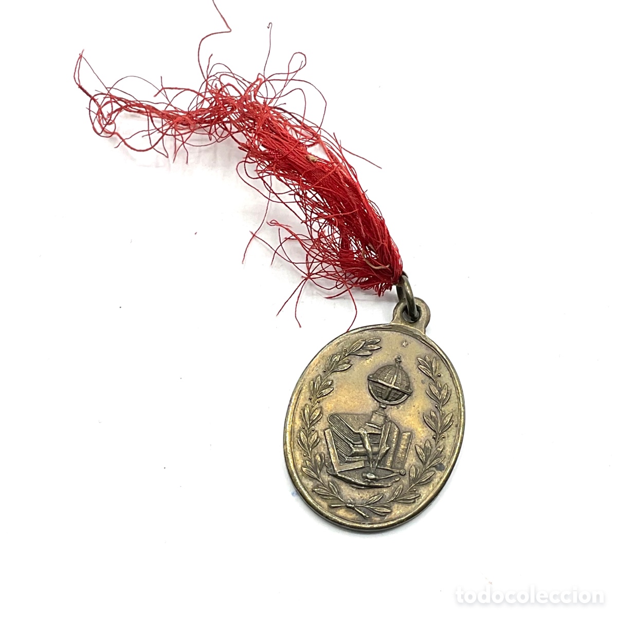 Antig&uuml;edades: Medalla premio al m&eacute;rito - Foto 1