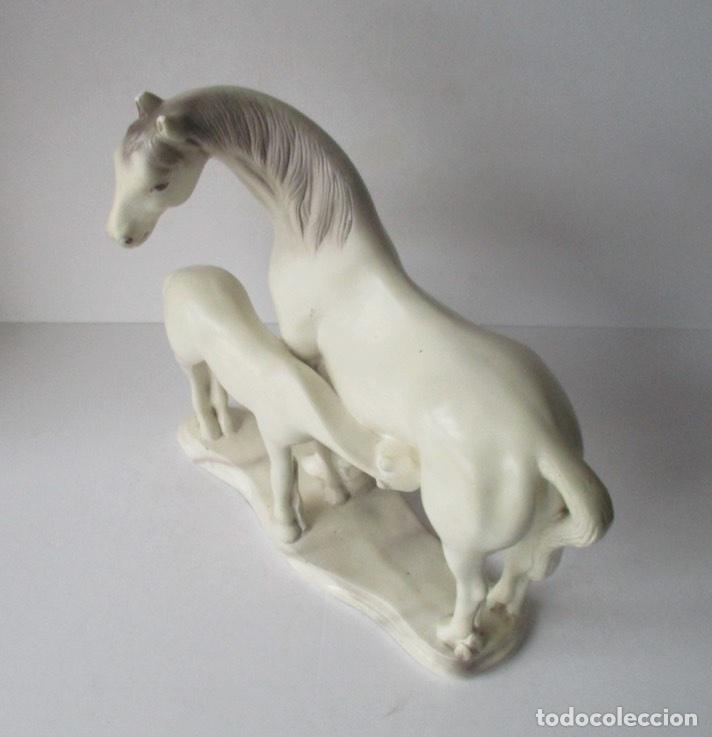 Antig&uuml;edades: FIGURA DE DOS CABALLOS - Foto 7