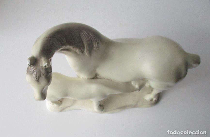 Antig&uuml;edades: FIGURA DE DOS CABALLOS - Foto 8