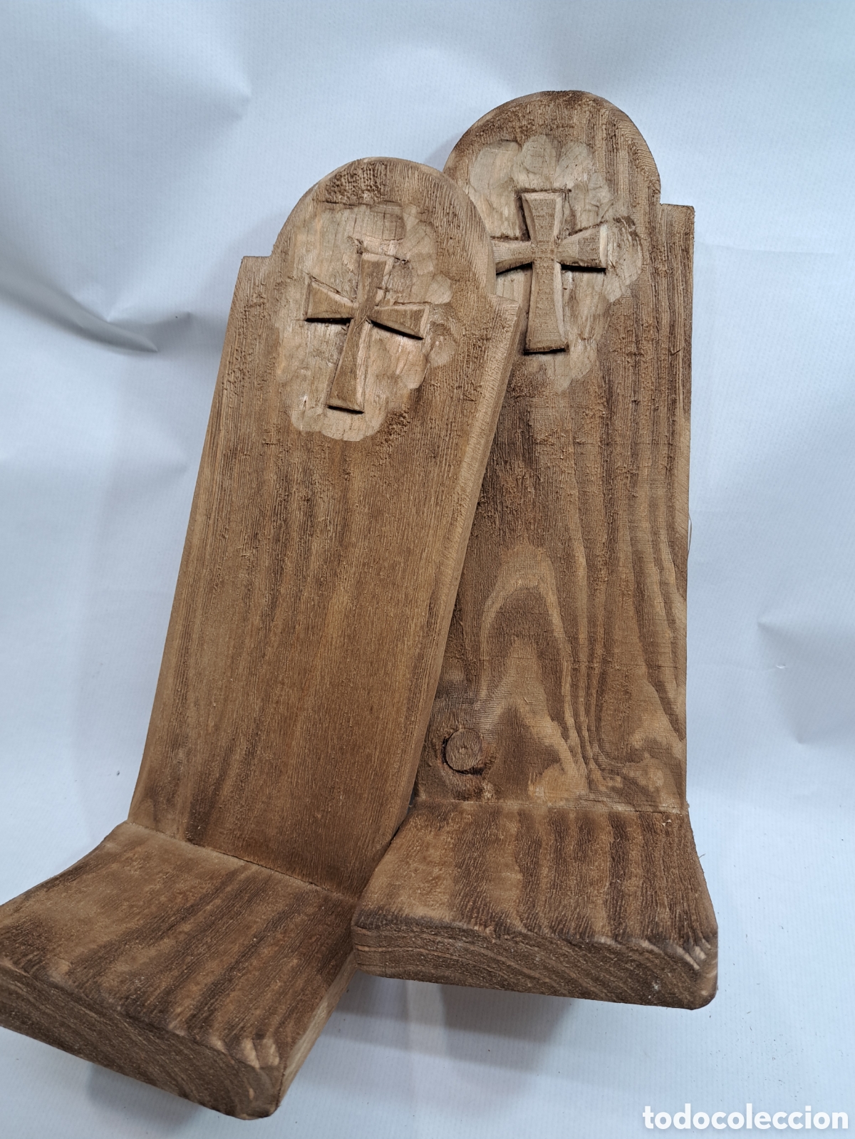 Antig&uuml;edades: PAREJA DE PORTAVELAS DE MADERA RUSTICOS - Foto 6