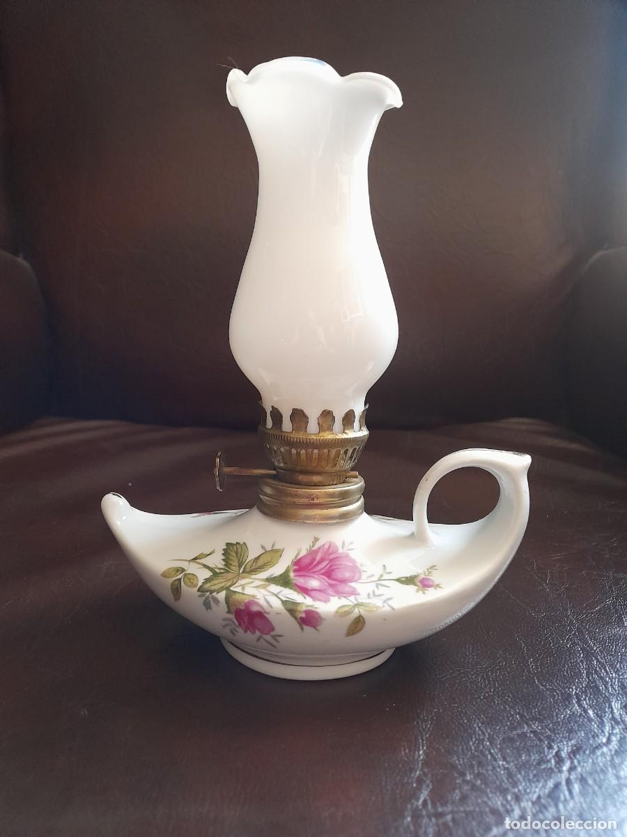 Antig&uuml;edades: L&aacute;mpara de aceite de porcelana - Foto 1