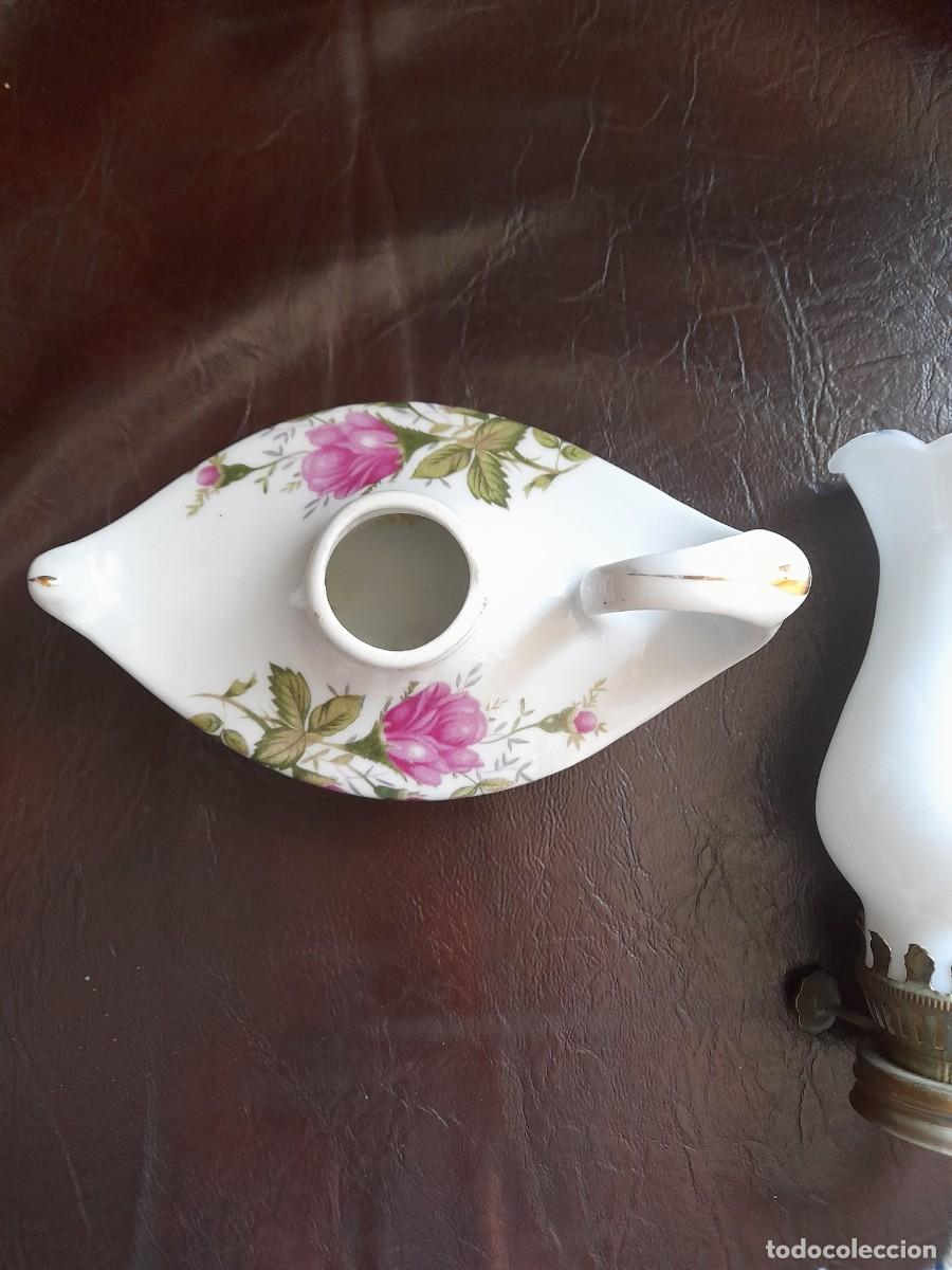 Antig&uuml;edades: L&aacute;mpara de aceite de porcelana - Foto 3