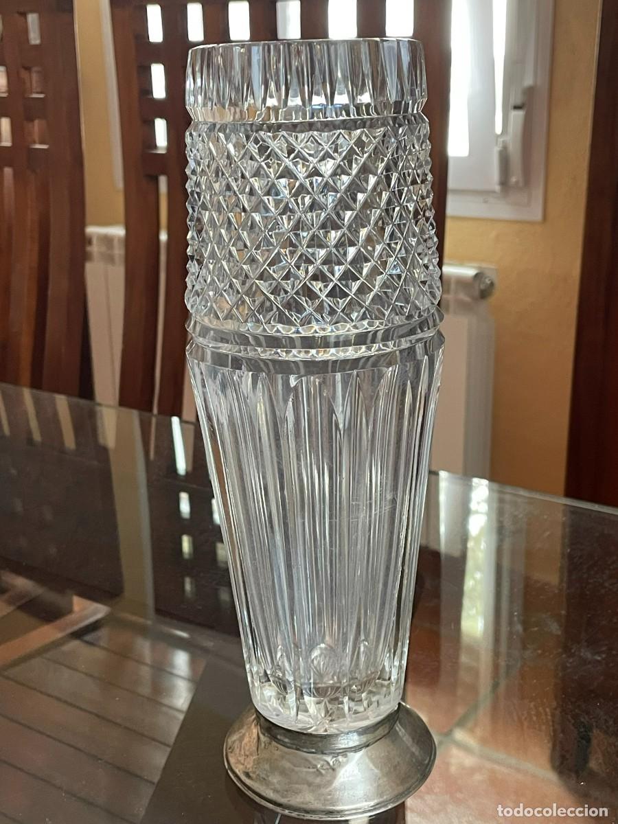 Antig&uuml;edades: JARRON CRISTAL TALLADO CON PIE DE PLATA - Foto 1