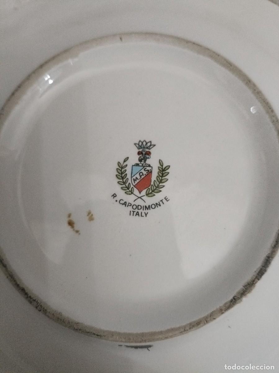 Antig&uuml;edades: Precioso plato Capodimonte - Foto 3