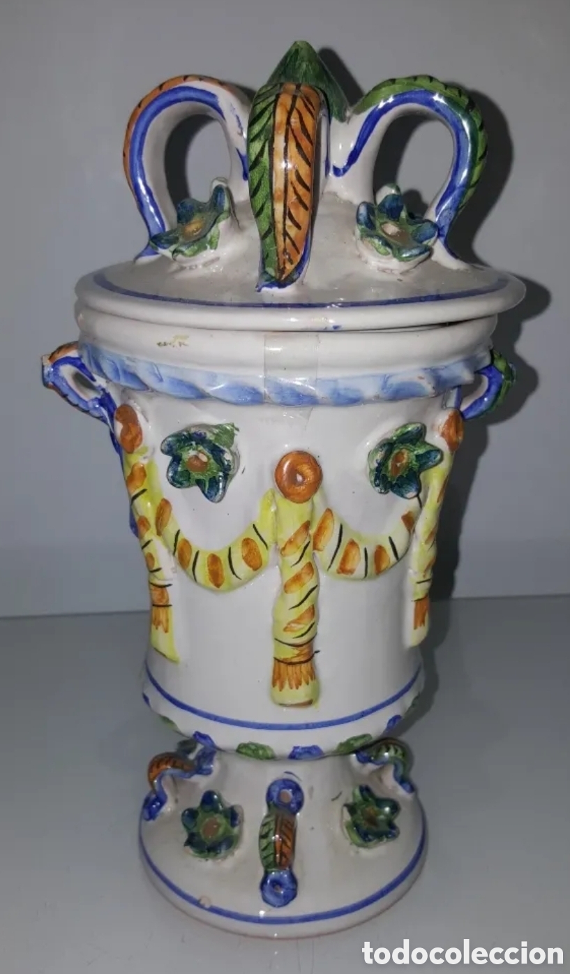Antig&uuml;edades: Porcelana Manises Compotera - Foto 3