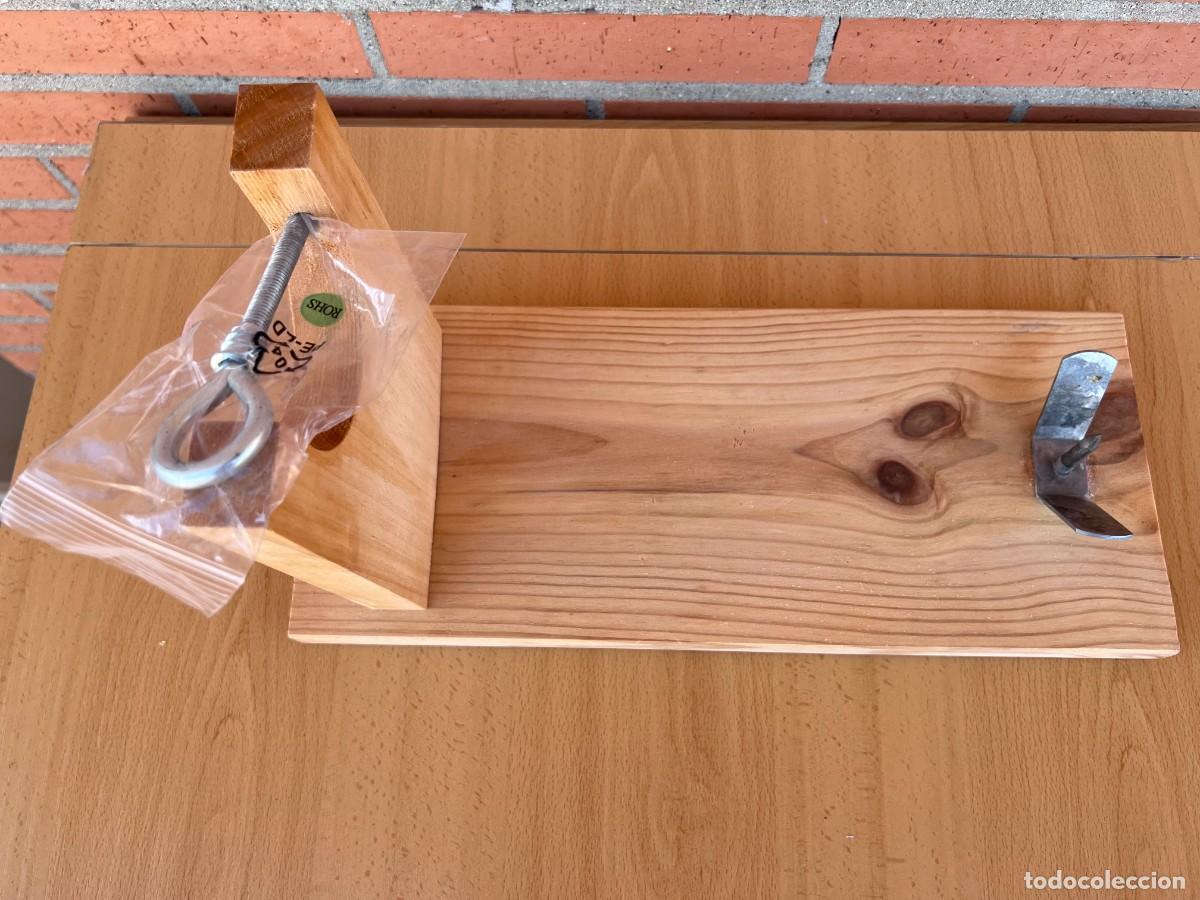 Antig&uuml;edades: JAMONERO DE MADERA.. - Foto 2