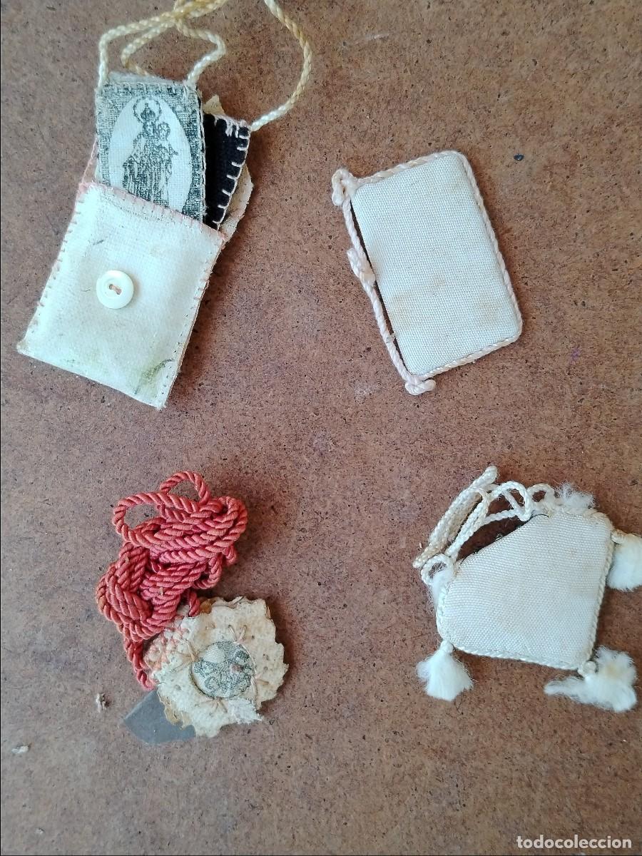 Antig&uuml;edades: LOTE DE ESCAPULARIOS CON RELIQUIA - Foto 2