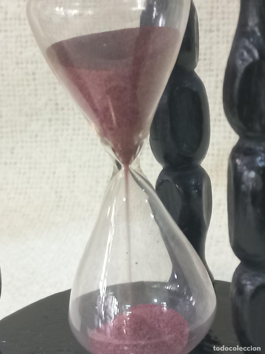 Antig&uuml;edades: RELOJ DE ARENA (15cm) madera - Foto 2