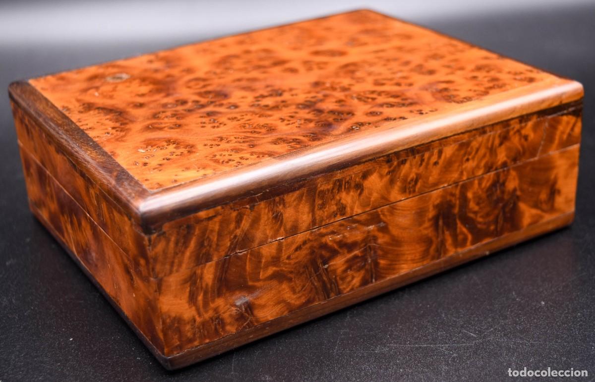 Antig&uuml;edades: Caja de madera de ra&iacute;z - Foto 16