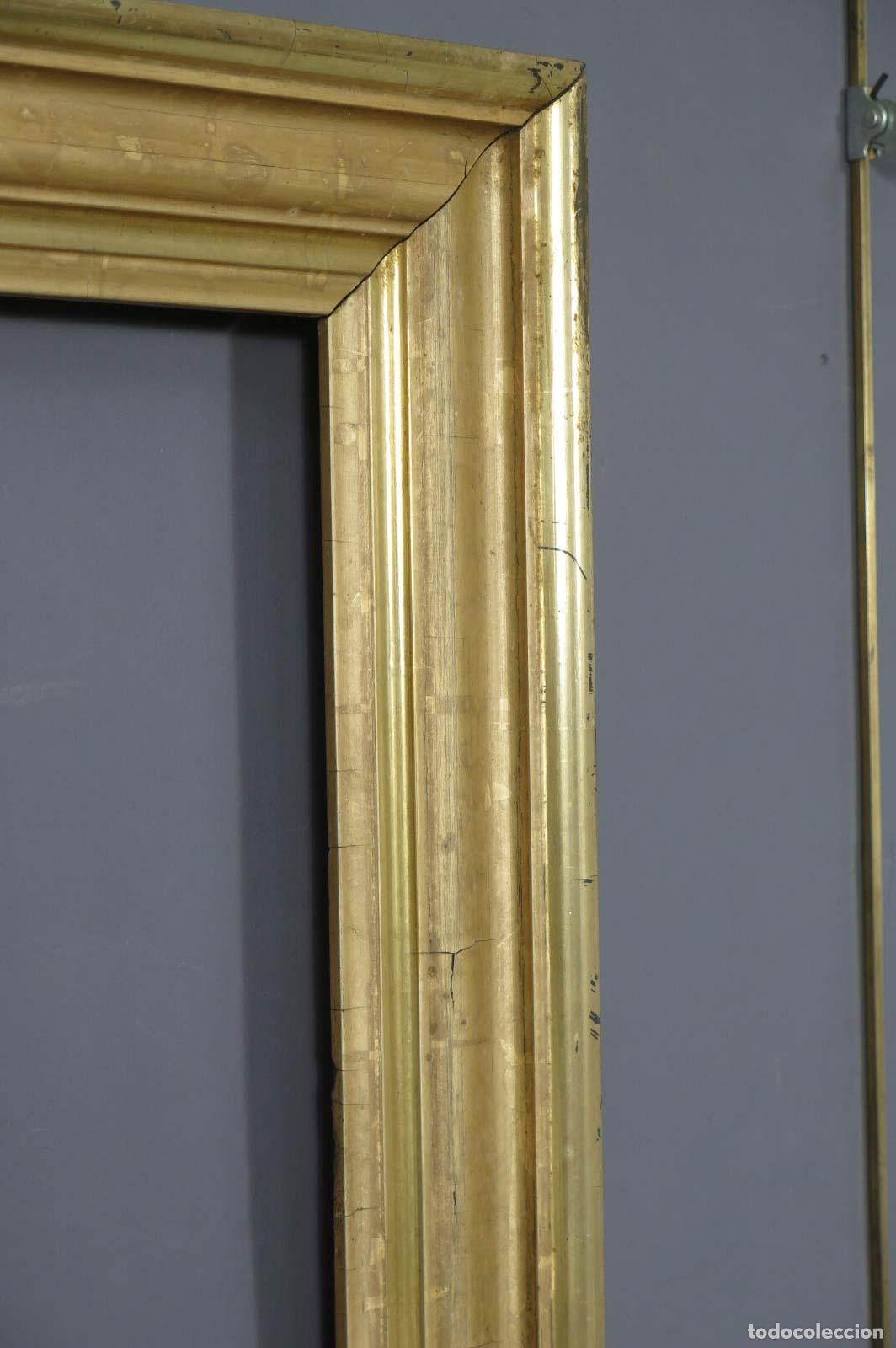 Antig&uuml;edades: MARCO DE MADERA DORADA. SIGLO XIX - Foto 3