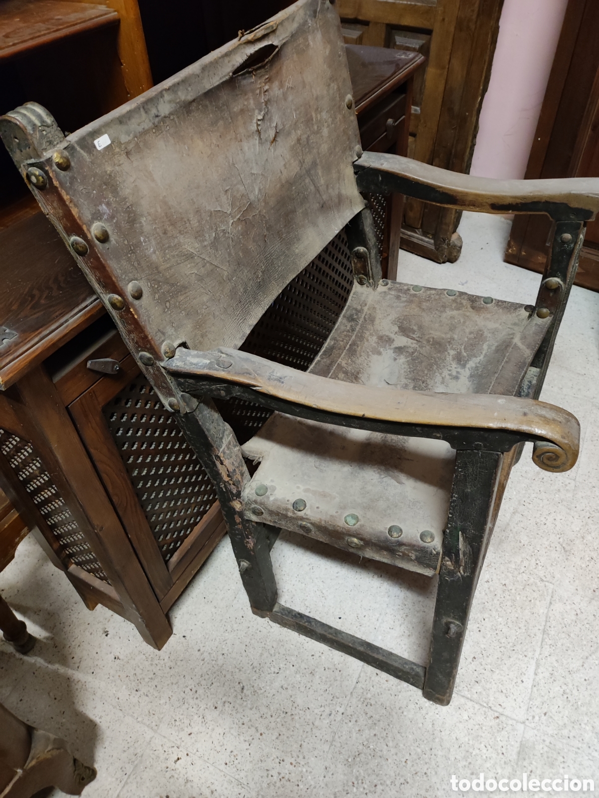 Antig&uuml;edades: Sill&oacute;n frailero - Foto 3