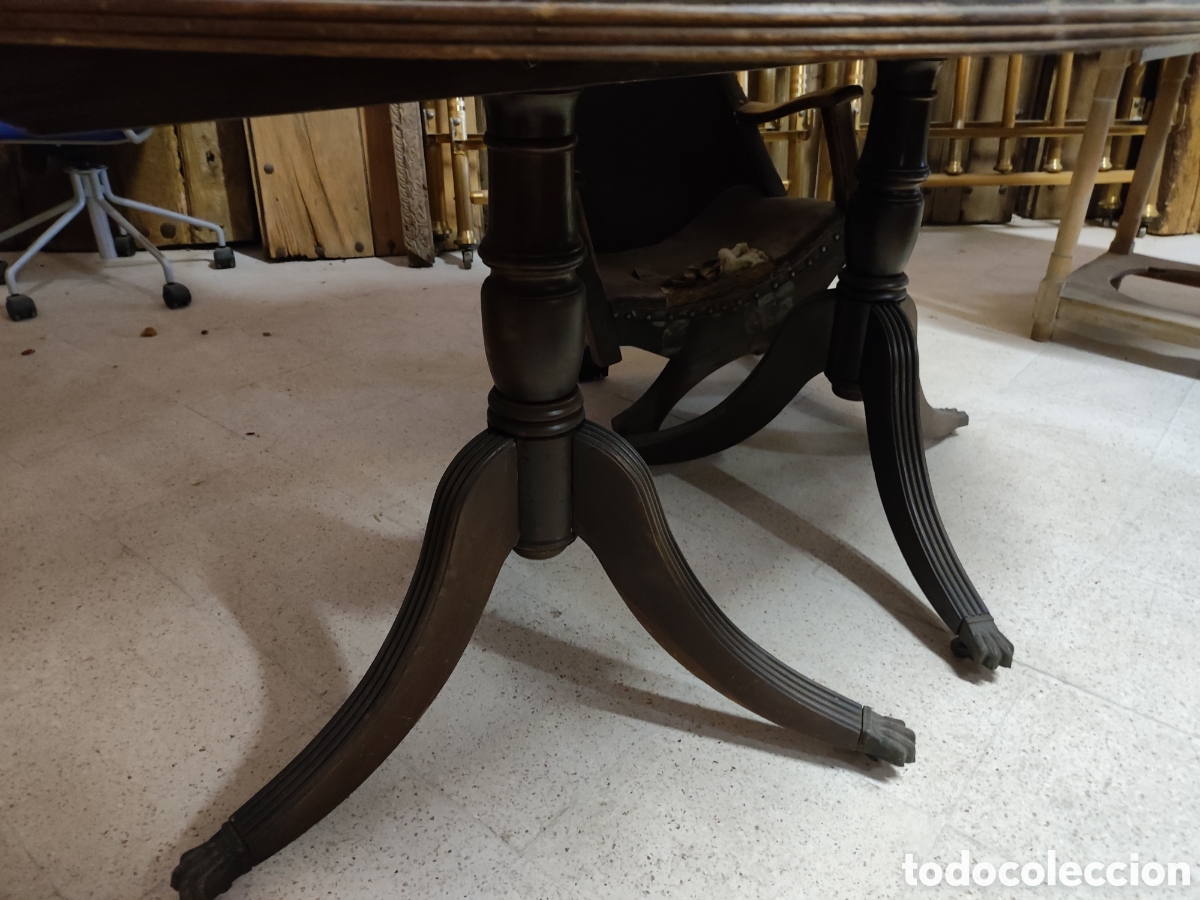 Antig&uuml;edades: Mesa tipo velador - Foto 2