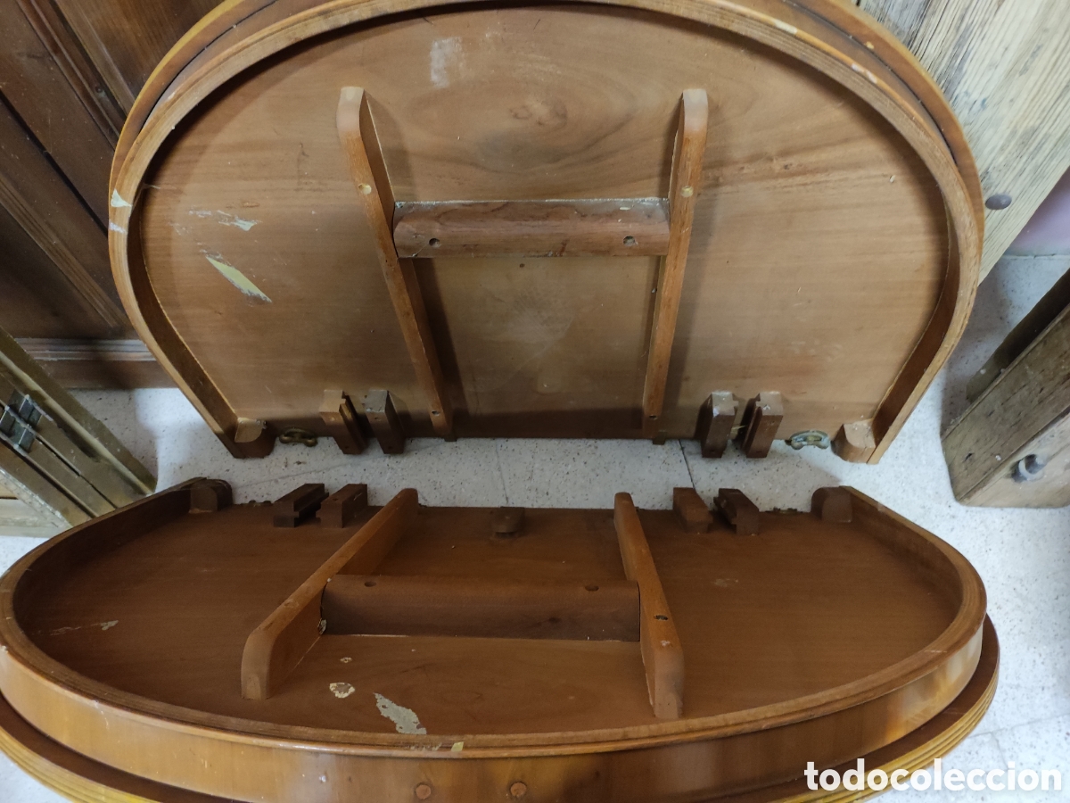 Antig&uuml;edades: Mesa tipo velador - Foto 5