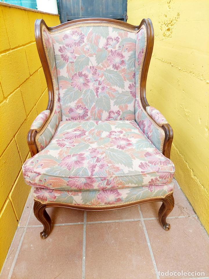 Antig&uuml;edades: SILLON OREJERO DE NOGAL - Foto 2