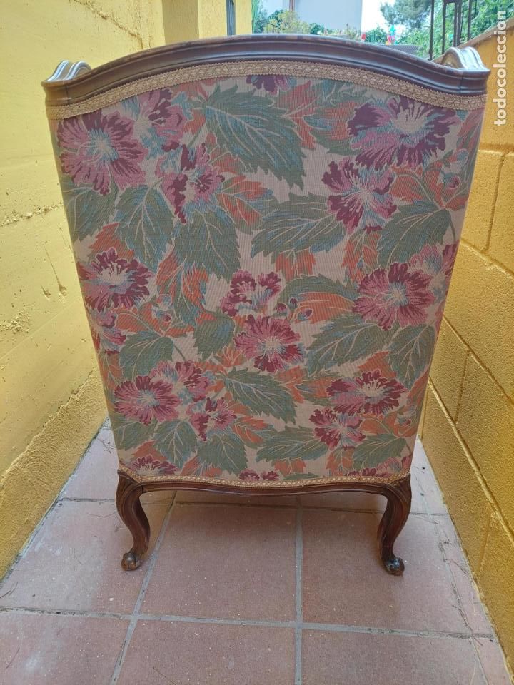 Antig&uuml;edades: SILLON OREJERO DE NOGAL - Foto 3