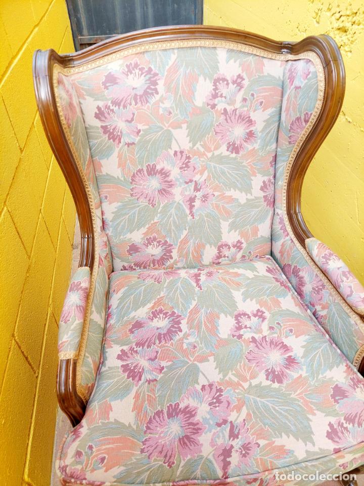 Antig&uuml;edades: SILLON OREJERO DE NOGAL - Foto 5