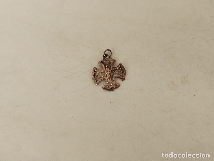 Antig&uuml;edades: cruz de cobre - Foto 2