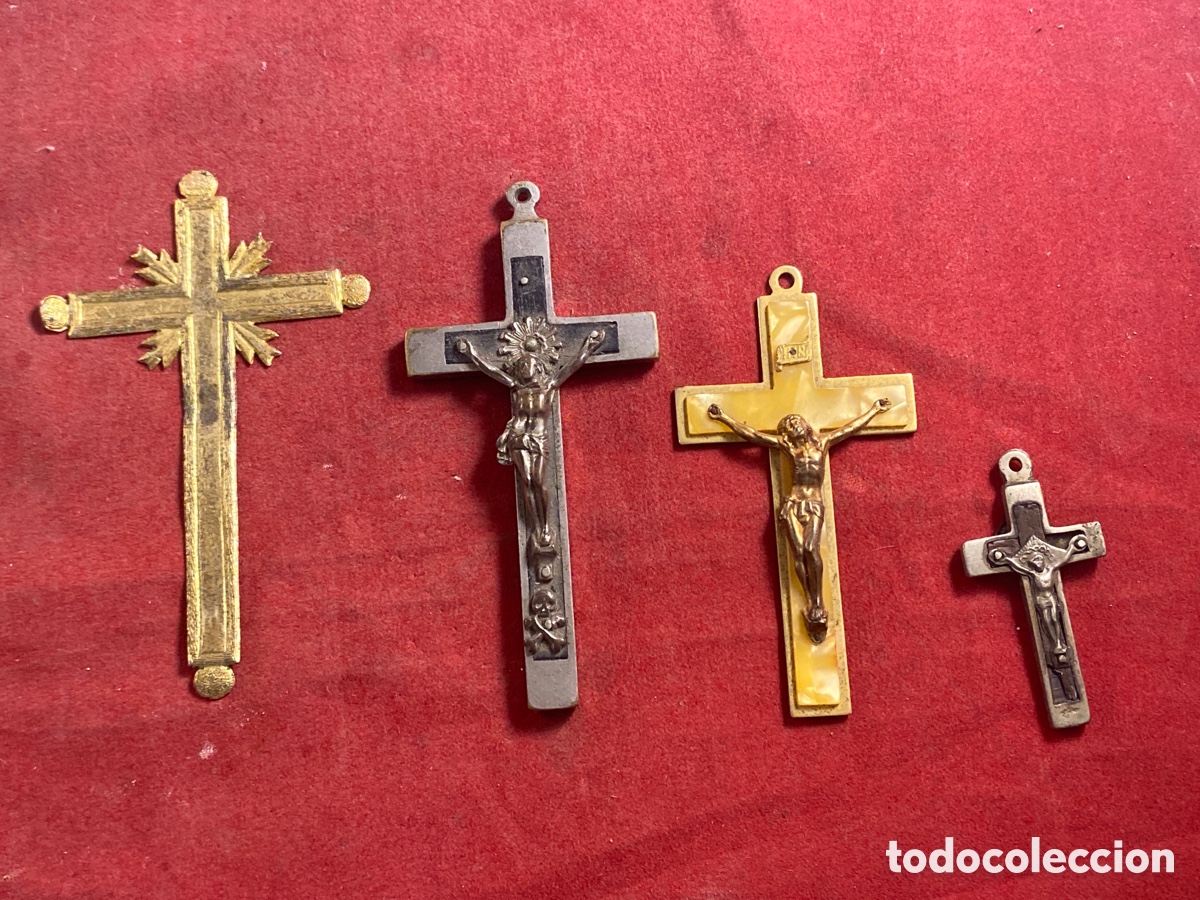 Antig&uuml;edades: Lote de cruces antiguas - Foto 1