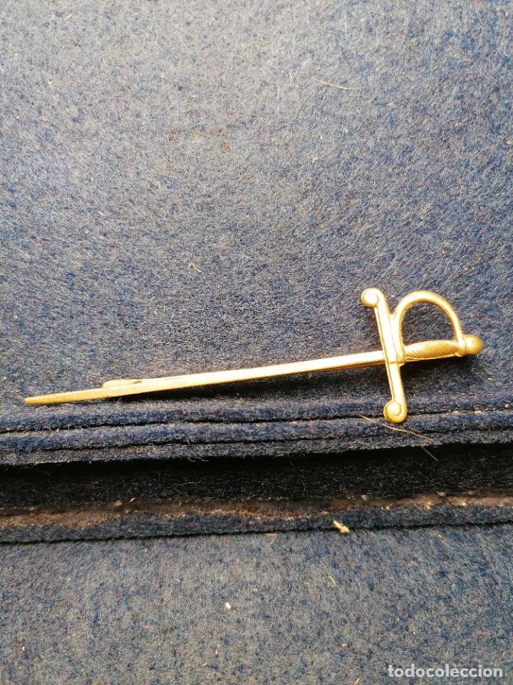 Antig&uuml;edades: PISACORBATAS PASADOR ESPADA - Foto 1
