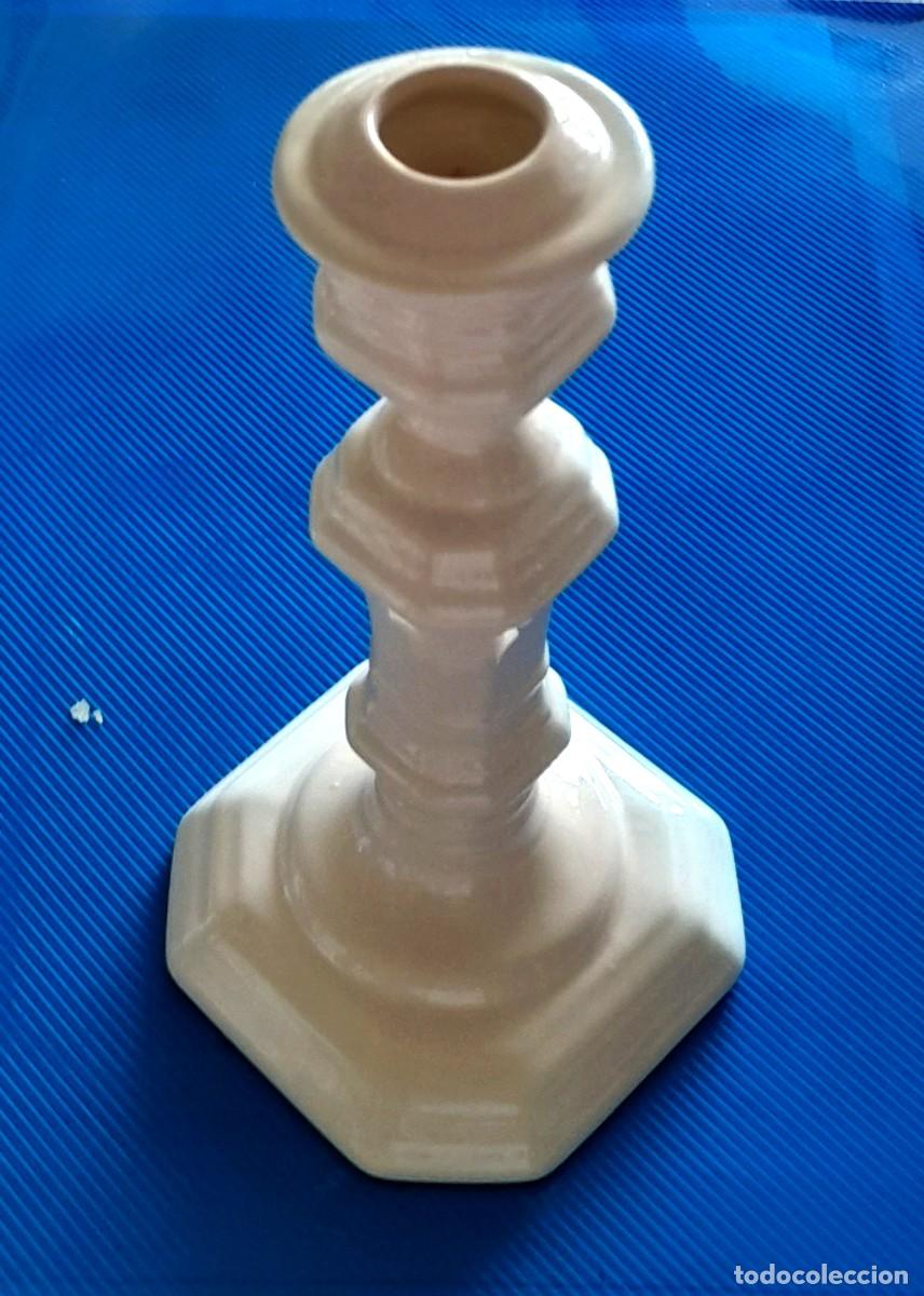 Antig&uuml;edades: CANDELABRO DE PORCELANA MARCA HISPANIA - Foto 2