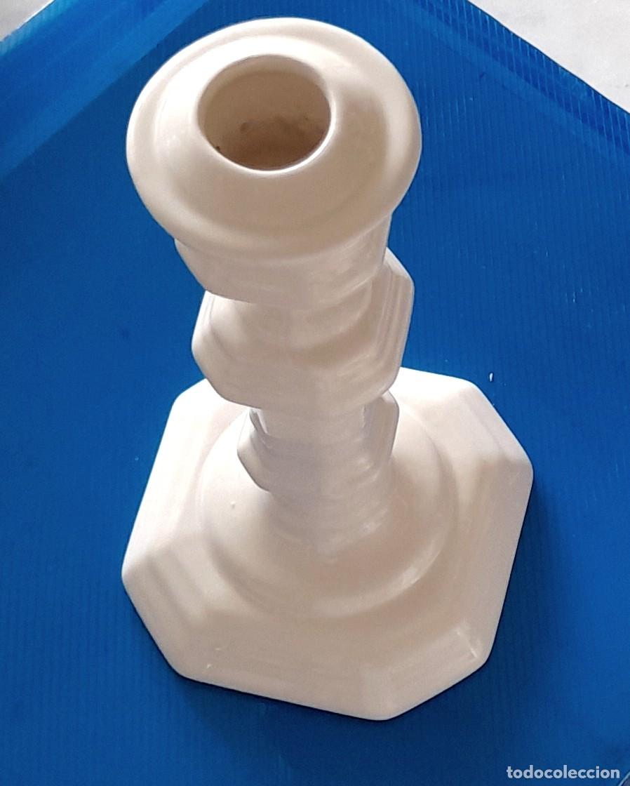 Antig&uuml;edades: CANDELABRO DE PORCELANA MARCA HISPANIA - Foto 3