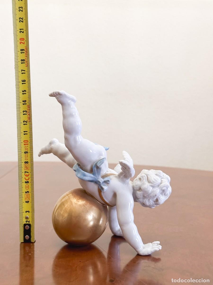 Antig&uuml;edades: &Aacute;ngeles Algora con bola- Pareja - Foto 3