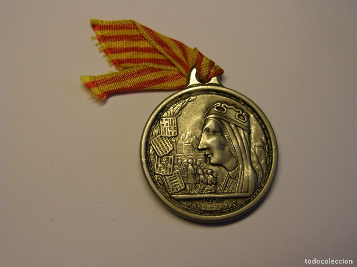 Antig&uuml;edades: Medalla de la Virgen de Montserrat. - Foto 1