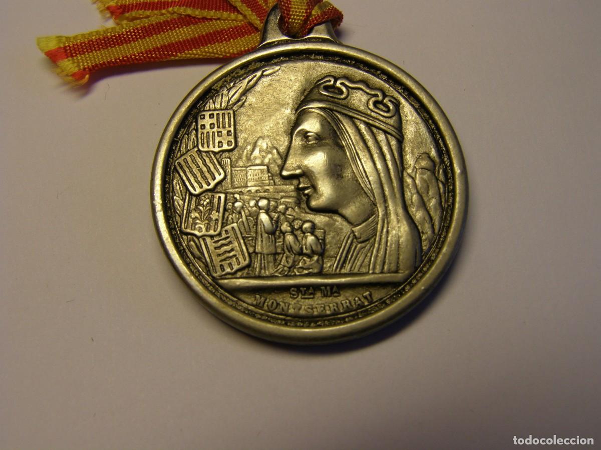 Antig&uuml;edades: Medalla de la Virgen de Montserrat. - Foto 2