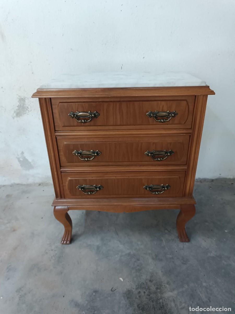 Antig&uuml;edades: Conjunto dormitorio matrimonio madera maciza - Foto 2