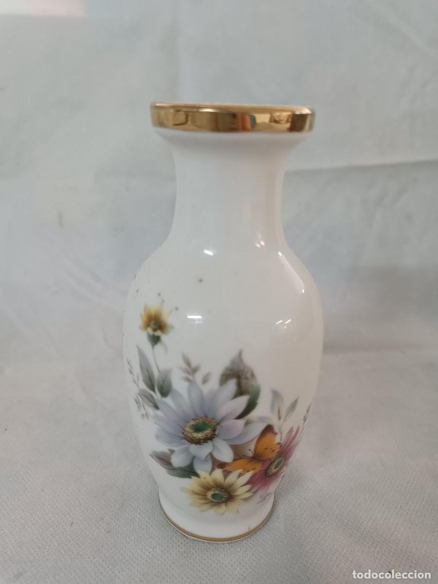 Antig&uuml;edades: Mini jarr&oacute;n de porcelana marca Jando - Foto 2
