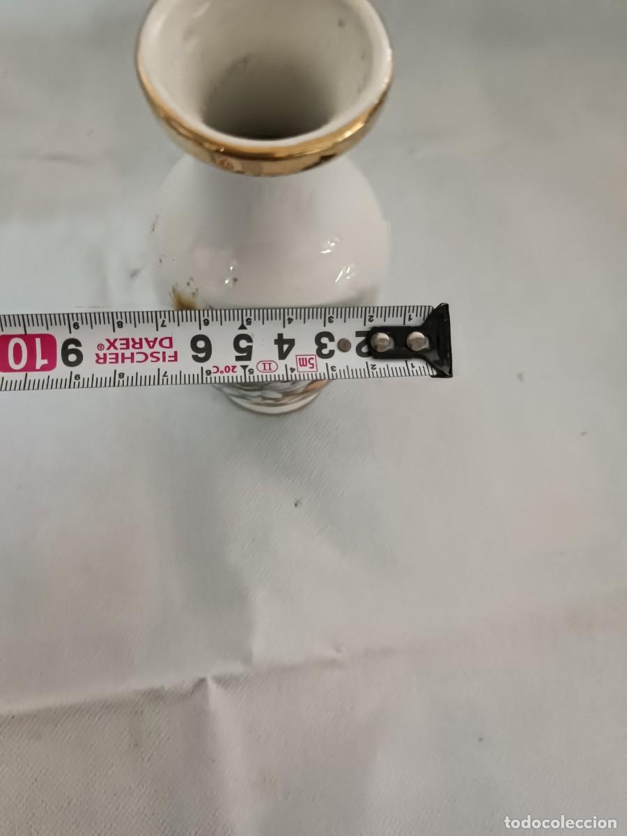 Antig&uuml;edades: Mini jarr&oacute;n de porcelana marca Jando - Foto 5