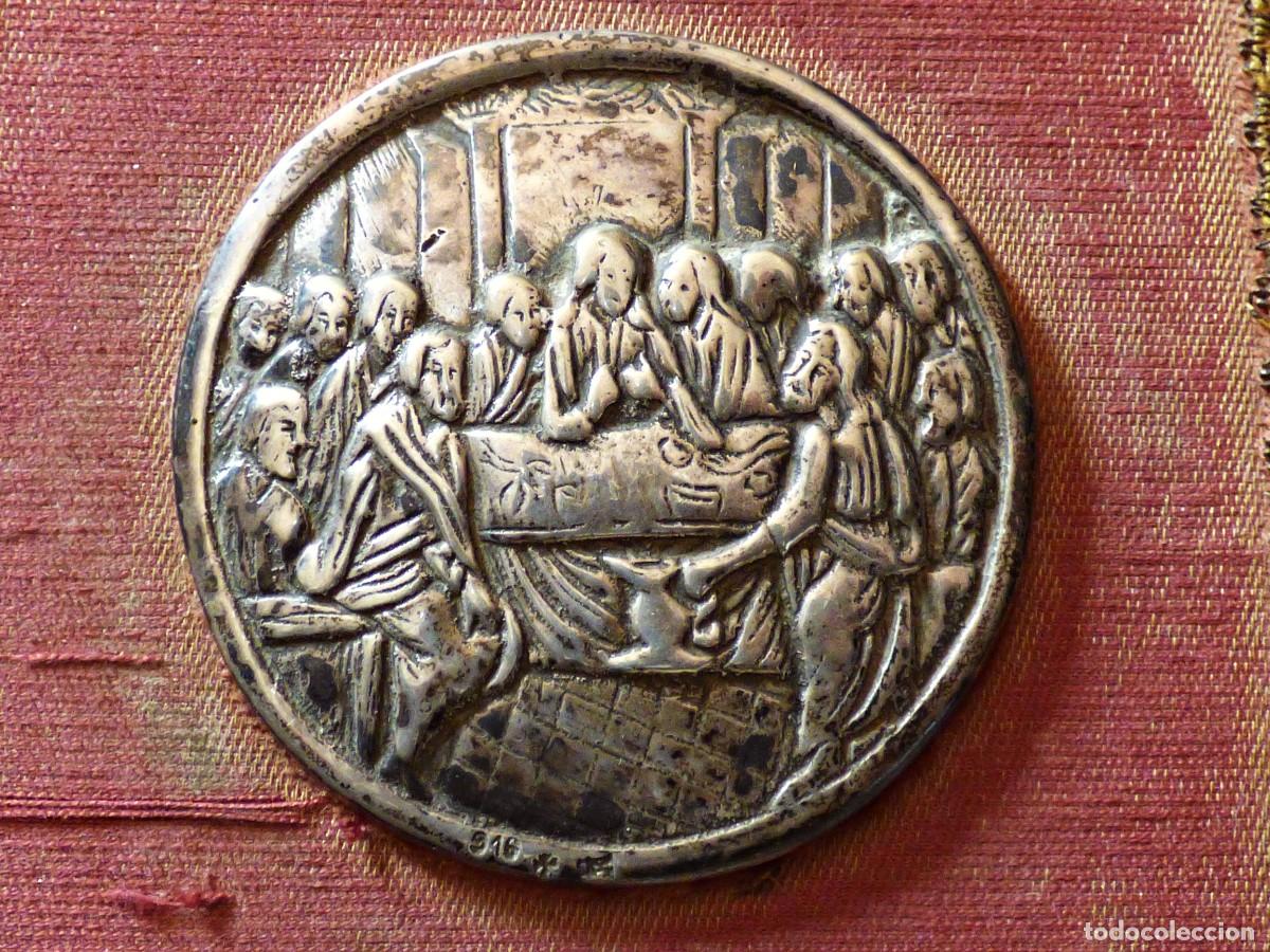 Antiquit&auml;ten: SANTA CENA EN PLATA DE LEY PUNZONADA. MARCADORES ZARAGOZA S. XVIII