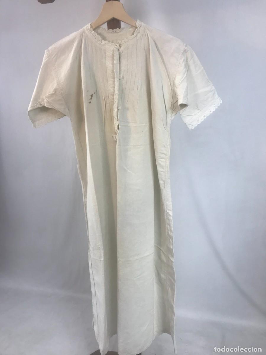 Antig&uuml;edades: ANTIGUA CAMISA DE LINO - Foto 1