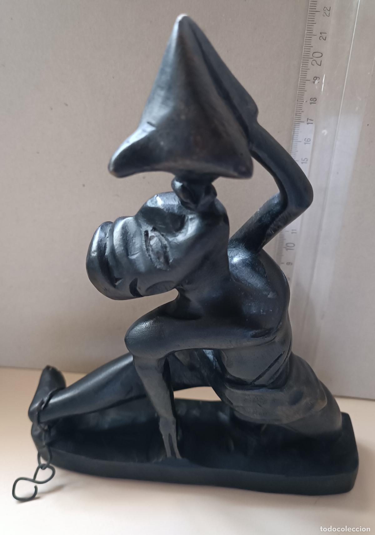 Antig&uuml;edades: FIGURA DE MADERA TRADICIONAL DE HAITI - Foto 1